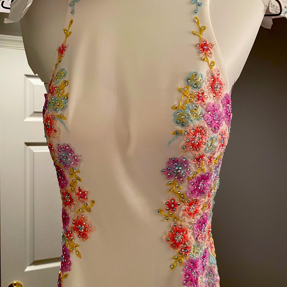 Prom dress - Picture 8 of 8